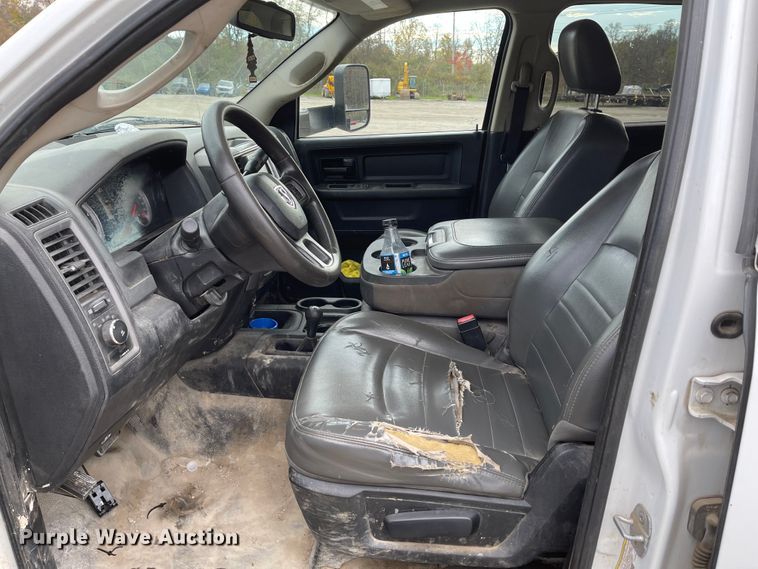 image for item IK9634 2013 Dodge Ram 5500  Crew Cab flatbed truck