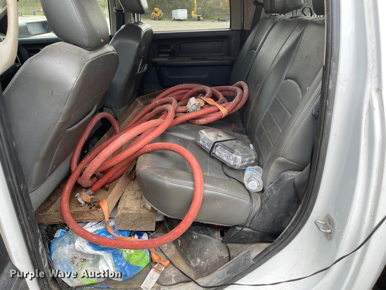 image for item IK9634 2013 Dodge Ram 5500  Crew Cab flatbed truck