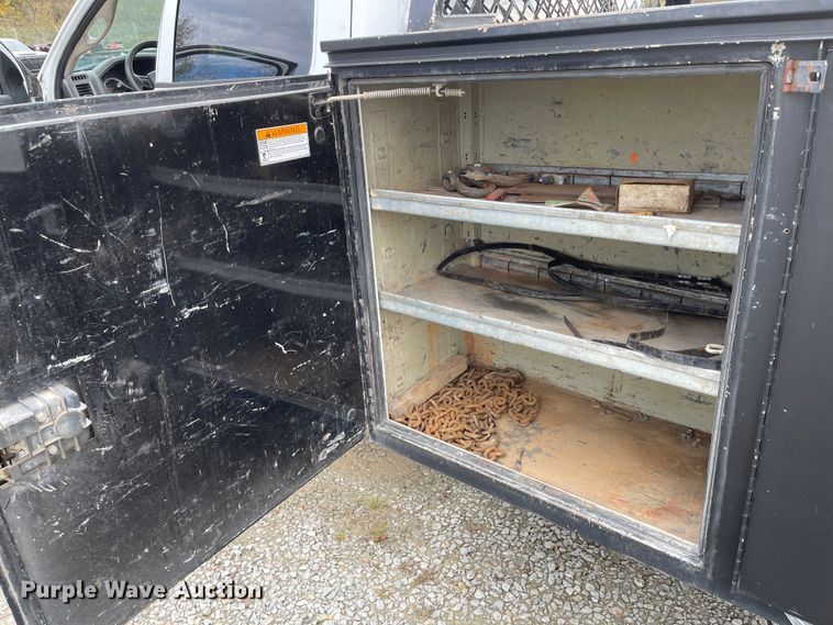 image for item IK9634 2013 Dodge Ram 5500  Crew Cab flatbed truck