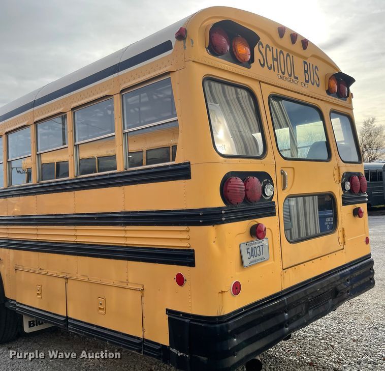 image for item IK9682 1987 Blue Bird  school bus