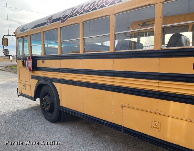 image for item IK9682 1987 Blue Bird  school bus