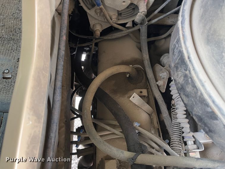 image for item IK9682 1987 Blue Bird  school bus