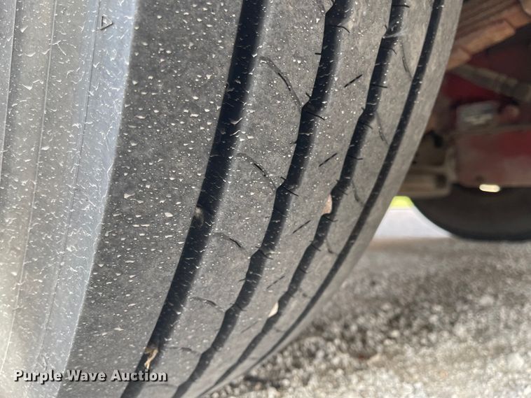 image for item IK9682 1987 Blue Bird  school bus