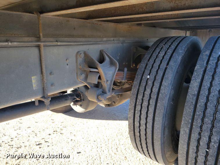 image for item IV9608 2010 Ford F750 Super Duty XLT  box truck