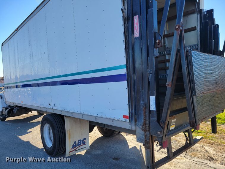 image for item IV9608 2010 Ford F750 Super Duty XLT  box truck