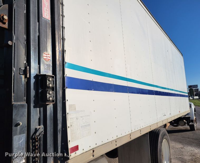 image for item IV9608 2010 Ford F750 Super Duty XLT  box truck