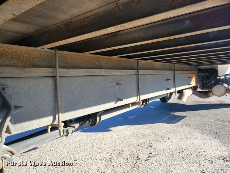 image for item IV9608 2010 Ford F750 Super Duty XLT  box truck