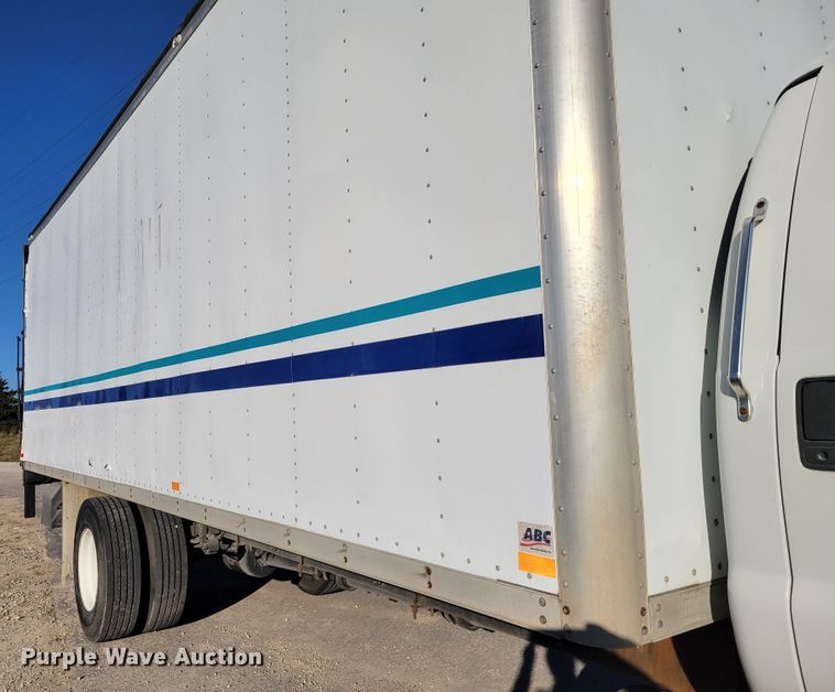 image for item IV9608 2010 Ford F750 Super Duty XLT  box truck