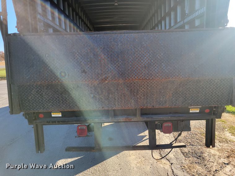 image for item IV9608 2010 Ford F750 Super Duty XLT  box truck