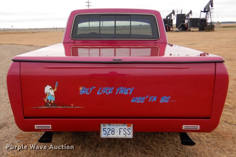 image for item IV9810 1979 Ford F100  pickup truck