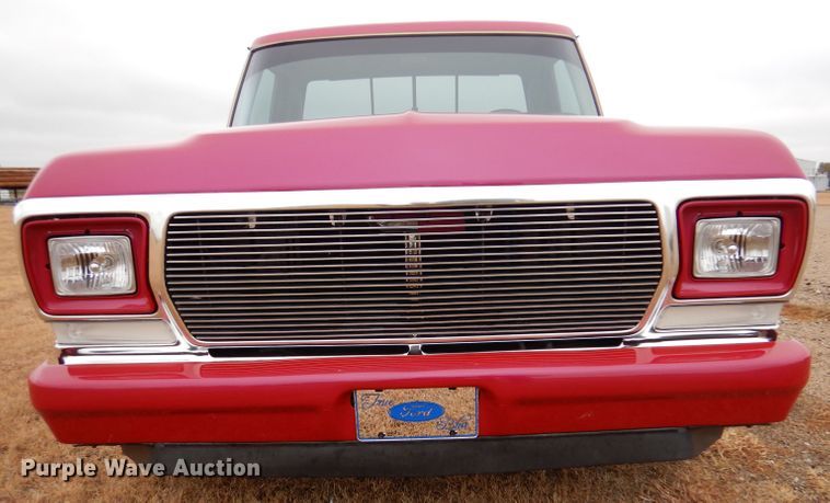 image for item IV9810 1979 Ford F100  pickup truck