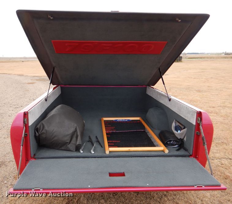 image for item IV9810 1979 Ford F100  pickup truck