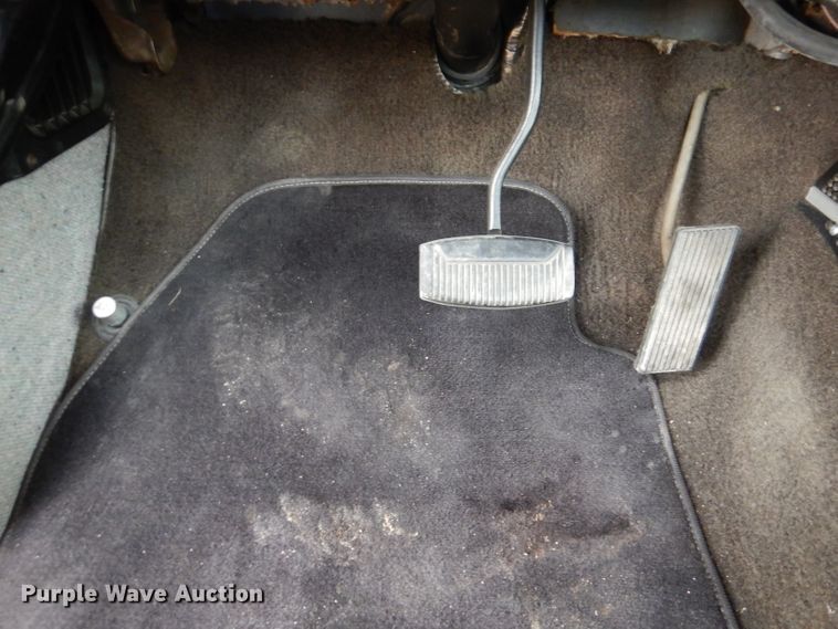 image for item IV9810 1979 Ford F100  pickup truck