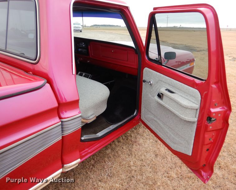 image for item IV9810 1979 Ford F100  pickup truck