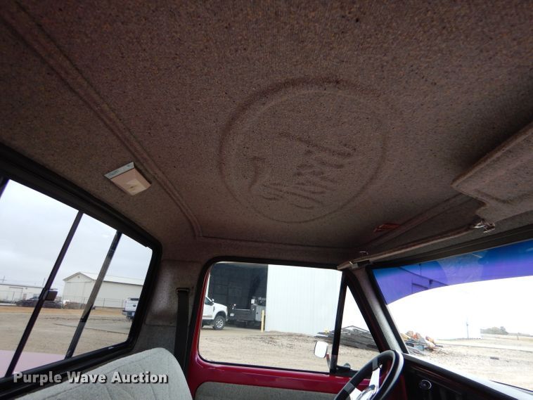 image for item IV9810 1979 Ford F100  pickup truck