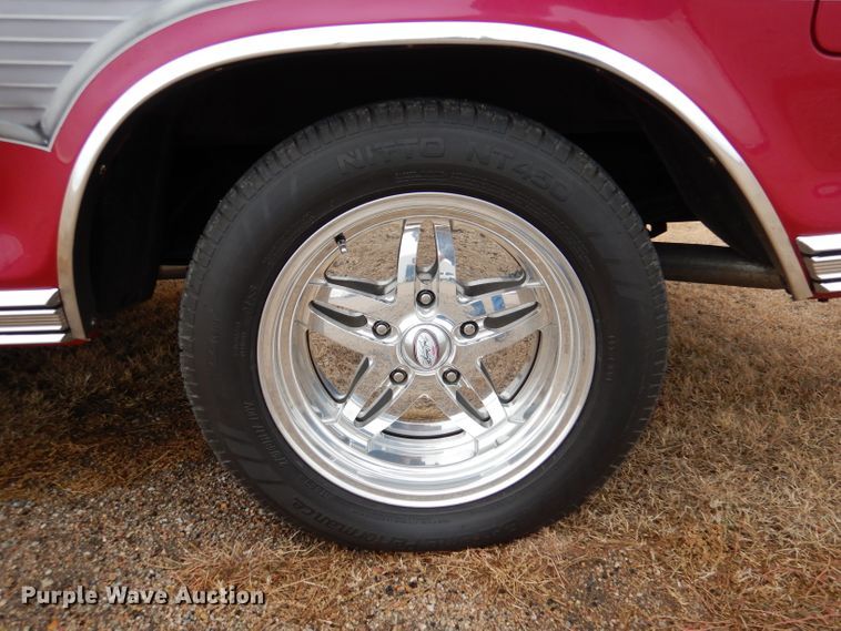 image for item IV9810 1979 Ford F100  pickup truck