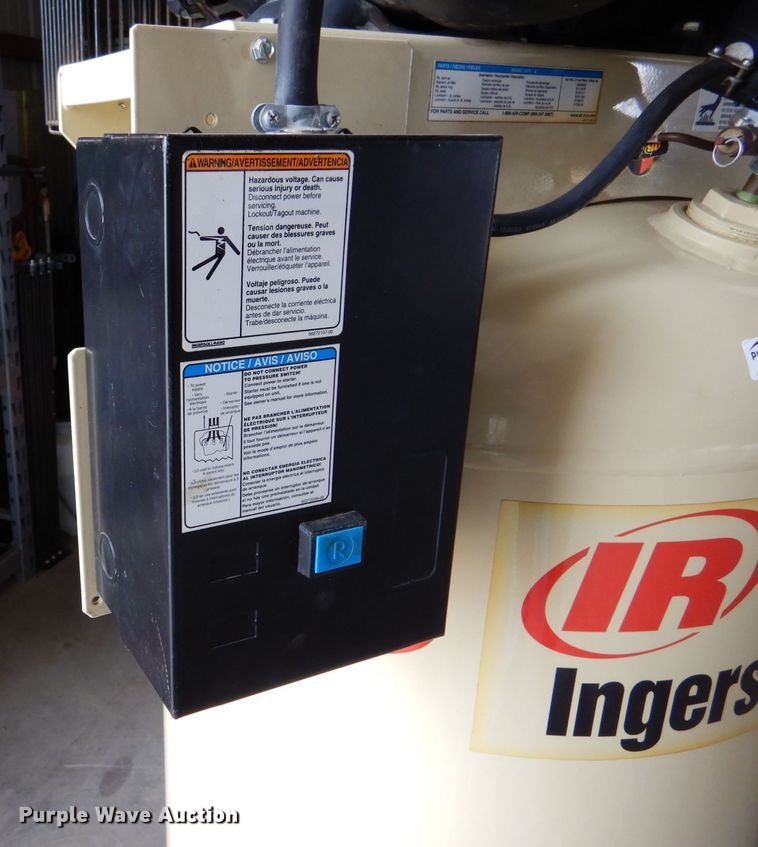 image for item IV9811 Ingersoll Rand 2475  air compressor