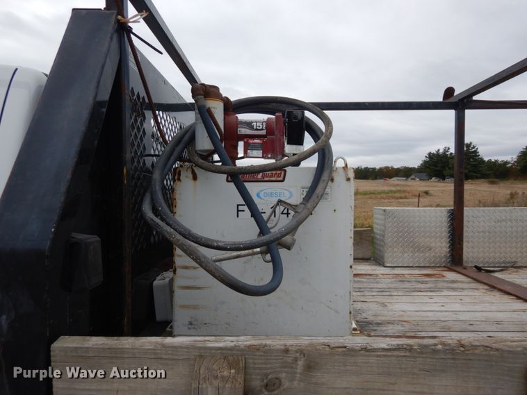 image for item JF9976 2008 Dodge Ram 5500 Heavy Duty  Crew Cab flatbed truck