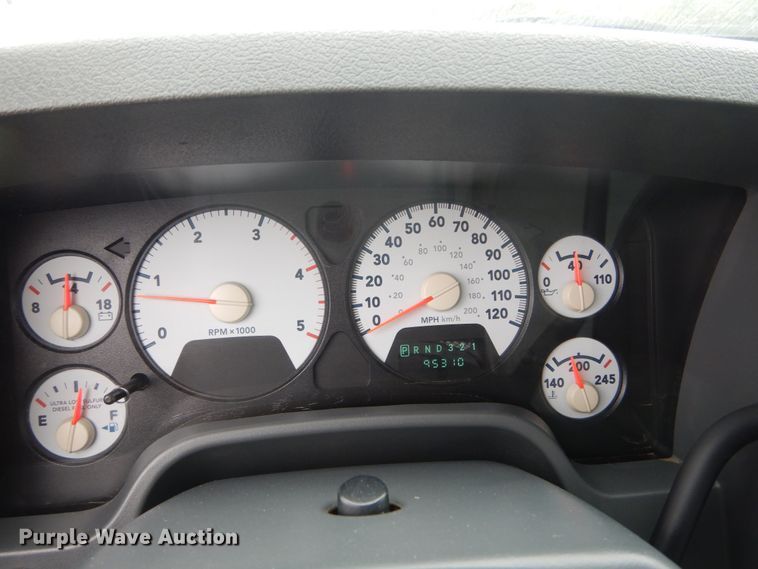 image for item JF9976 2008 Dodge Ram 5500 Heavy Duty  Crew Cab flatbed truck