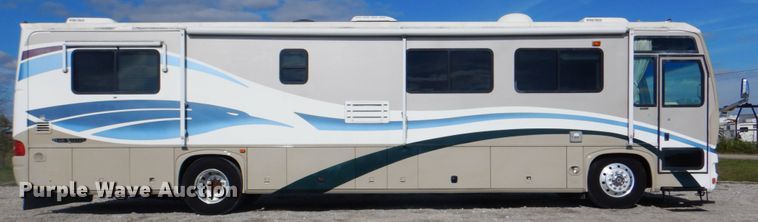 image for item JN9071 2000 Gulf Stream Spartan Tour Master  RV