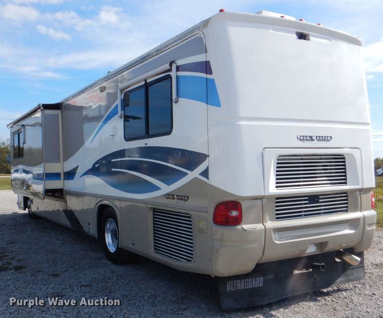 image for item JN9071 2000 Gulf Stream Spartan Tour Master  RV