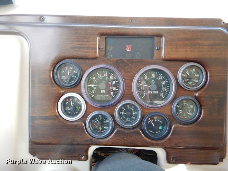 image for item JN9071 2000 Gulf Stream Spartan Tour Master  RV