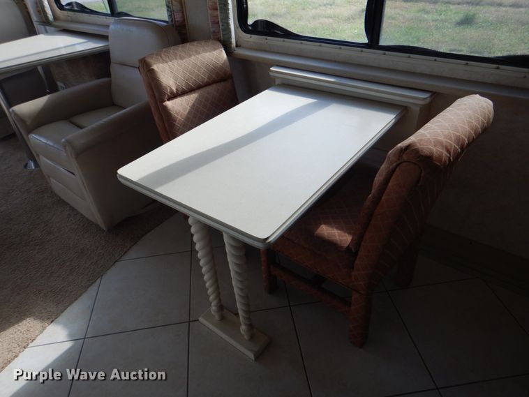 image for item JN9071 2000 Gulf Stream Spartan Tour Master  RV