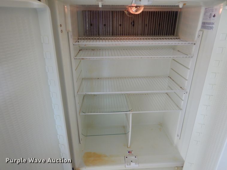 image for item JN9071 2000 Gulf Stream Spartan Tour Master  RV