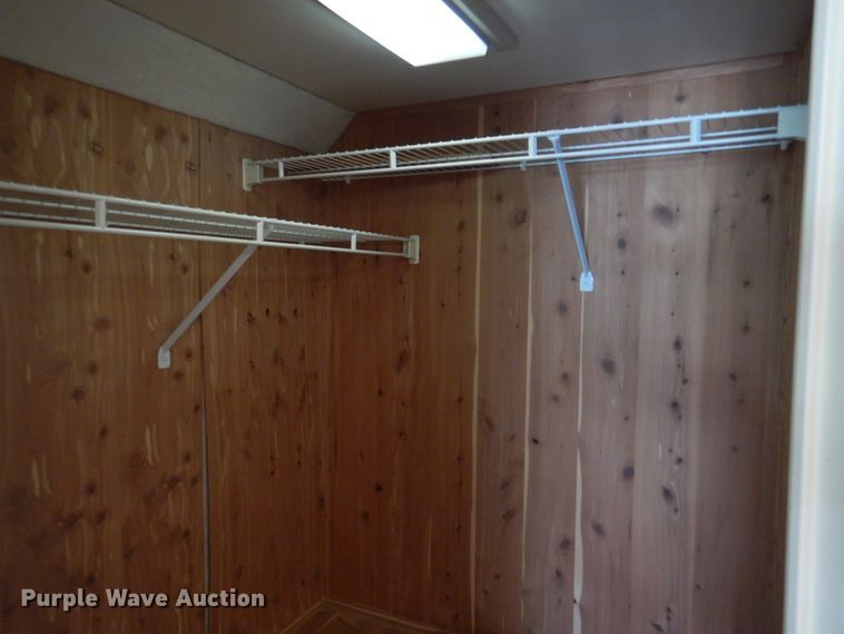 image for item JN9071 2000 Gulf Stream Spartan Tour Master  RV