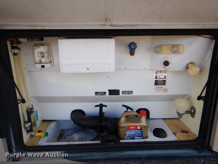 image for item JN9071 2000 Gulf Stream Spartan Tour Master  RV