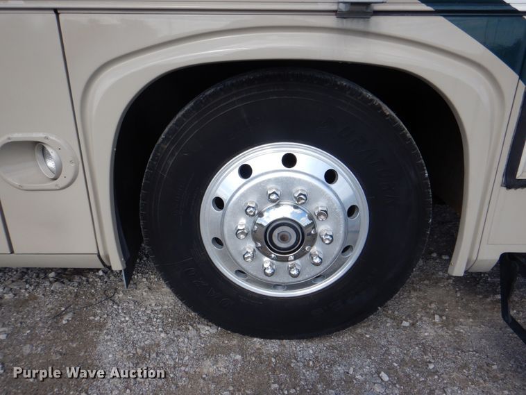 image for item JN9071 2000 Gulf Stream Spartan Tour Master  RV