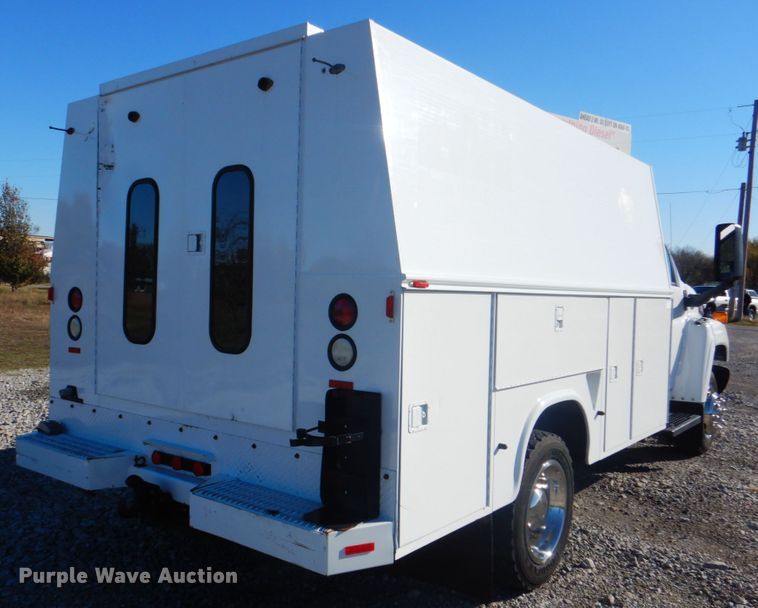 image for item JN9072 2006 Chevrolet C4500  utility / service truck