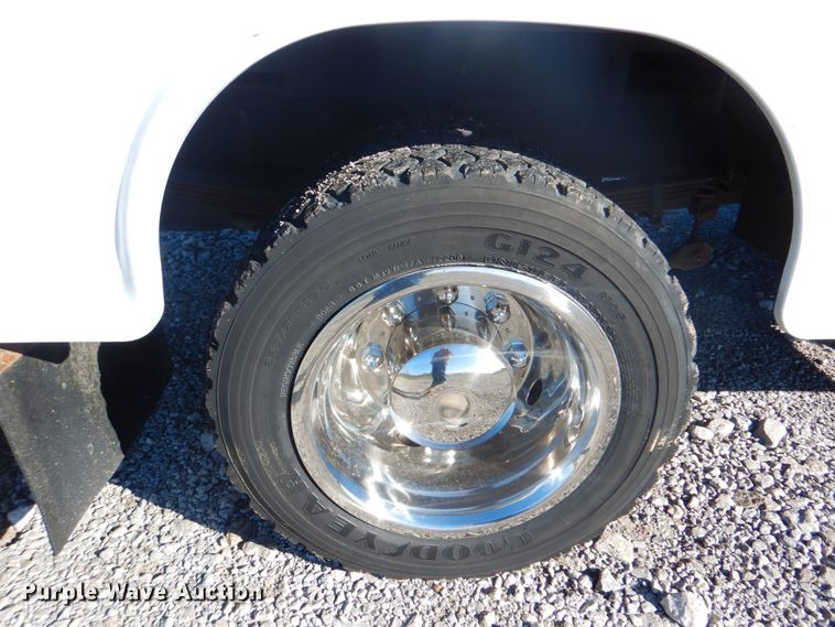 image for item JN9072 2006 Chevrolet C4500  utility / service truck