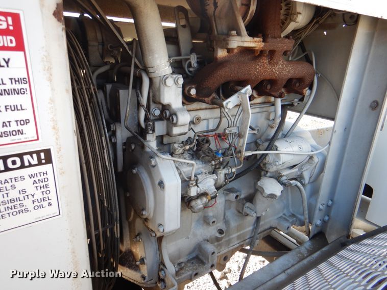 image for item JN9076 Brush Bandit 280XP  wood chipper