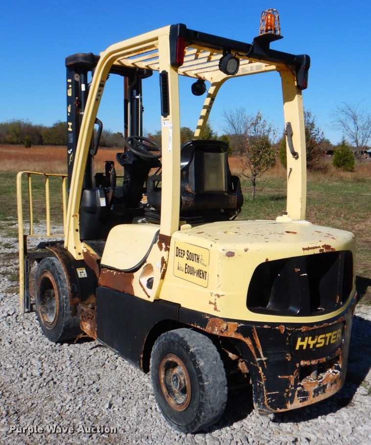 image for item JN9077 Hyster H60FT  forklift