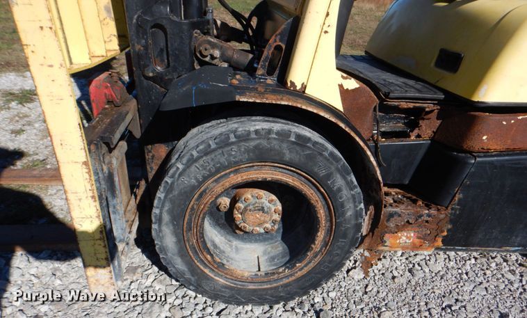 image for item JN9077 Hyster H60FT  forklift