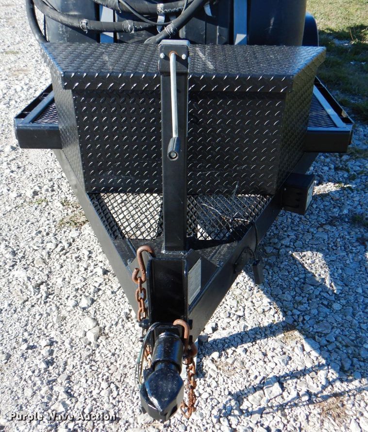 image for item JN9081 2018 MMJL Inc.  sand blaster