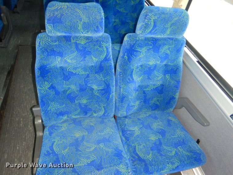 image for item JS9224 1999 Motor Coach Industries 102-DL3  coach bus