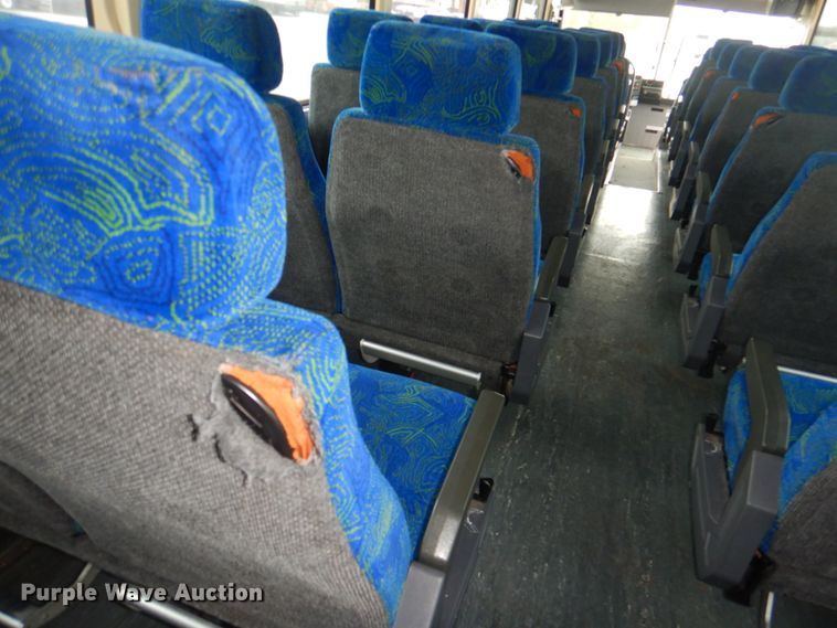 image for item JS9224 1999 Motor Coach Industries 102-DL3  coach bus