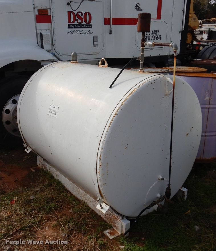image for item JT9425 Fuel tank