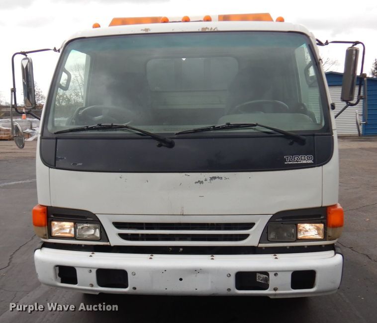 image for item KK9703 2004 Isuzu NQR  street sweeper truck