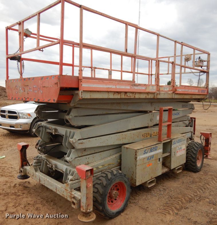 image for item KK9708 Skyjack SJ9250  scissor lift