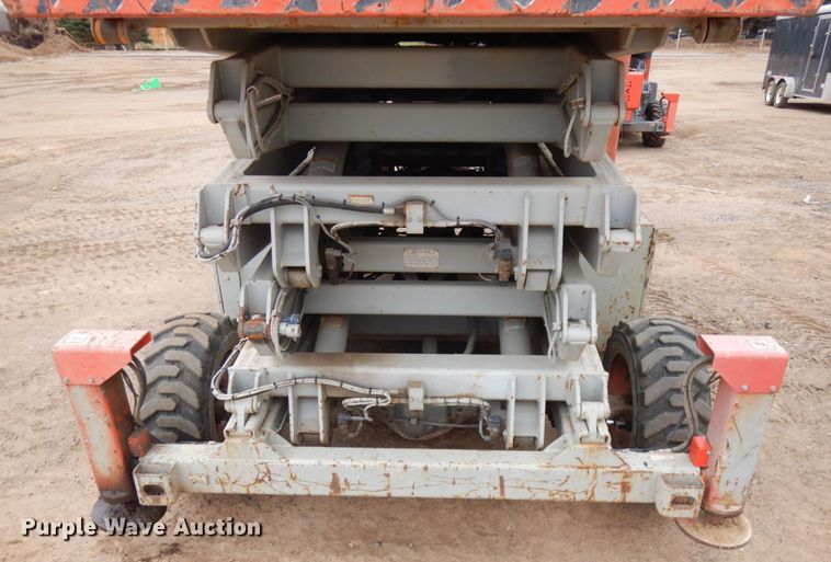 image for item KK9708 Skyjack SJ9250  scissor lift