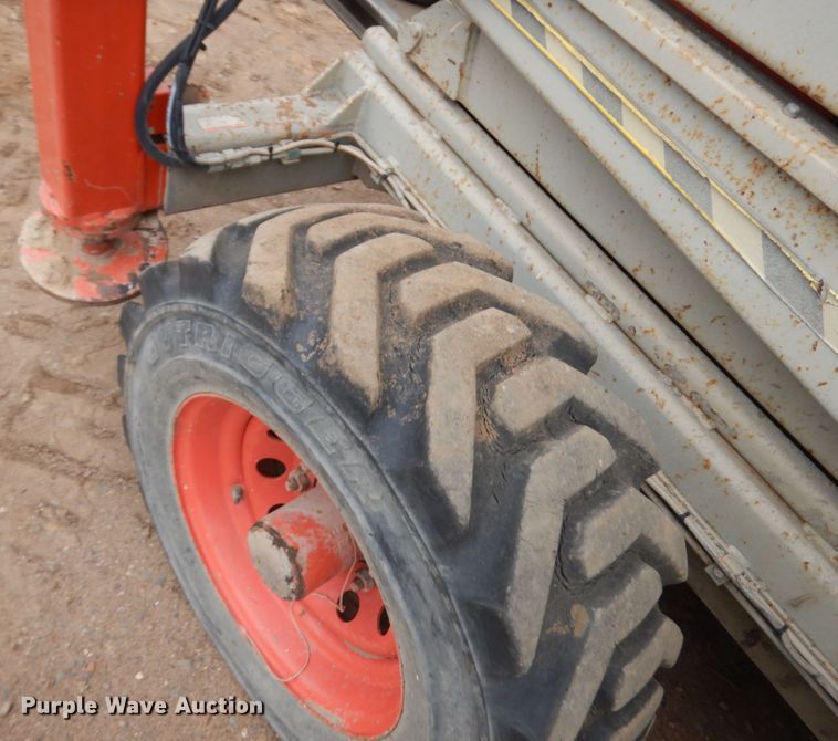 image for item KK9708 Skyjack SJ9250  scissor lift