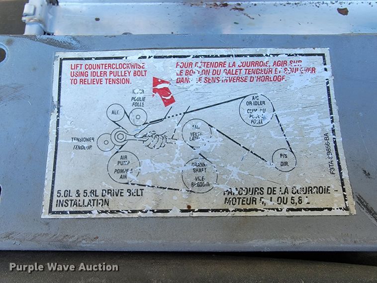 image for item KQ9089 1993 Ford Bronco Eddie Bauer  SUV