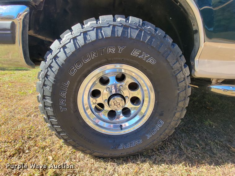 image for item KQ9089 1993 Ford Bronco Eddie Bauer  SUV