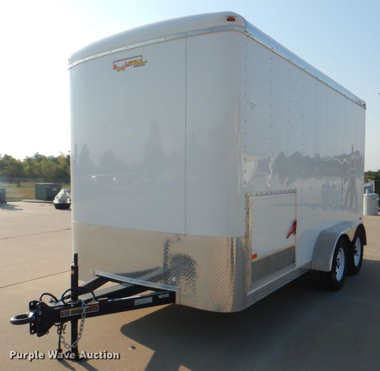 image for item KX9388 2009 Doolittle  enclosed cargo trailer