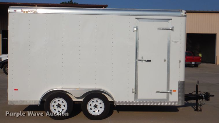 image for item KX9388 2009 Doolittle  enclosed cargo trailer