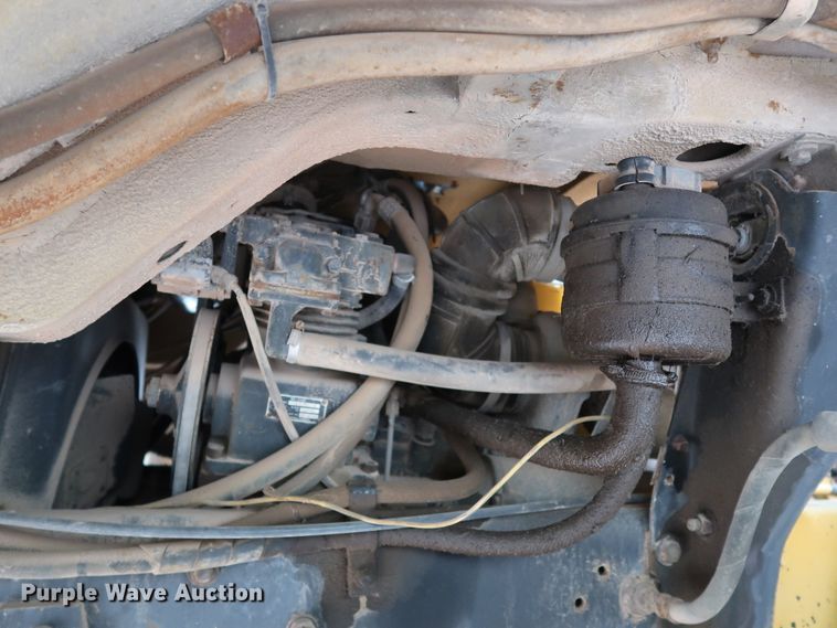 image for item KY9753 1988 Ford Cargo CF7000  street sweeper truck