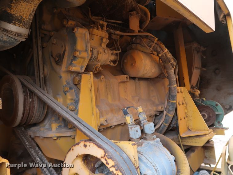 image for item KY9753 1988 Ford Cargo CF7000  street sweeper truck